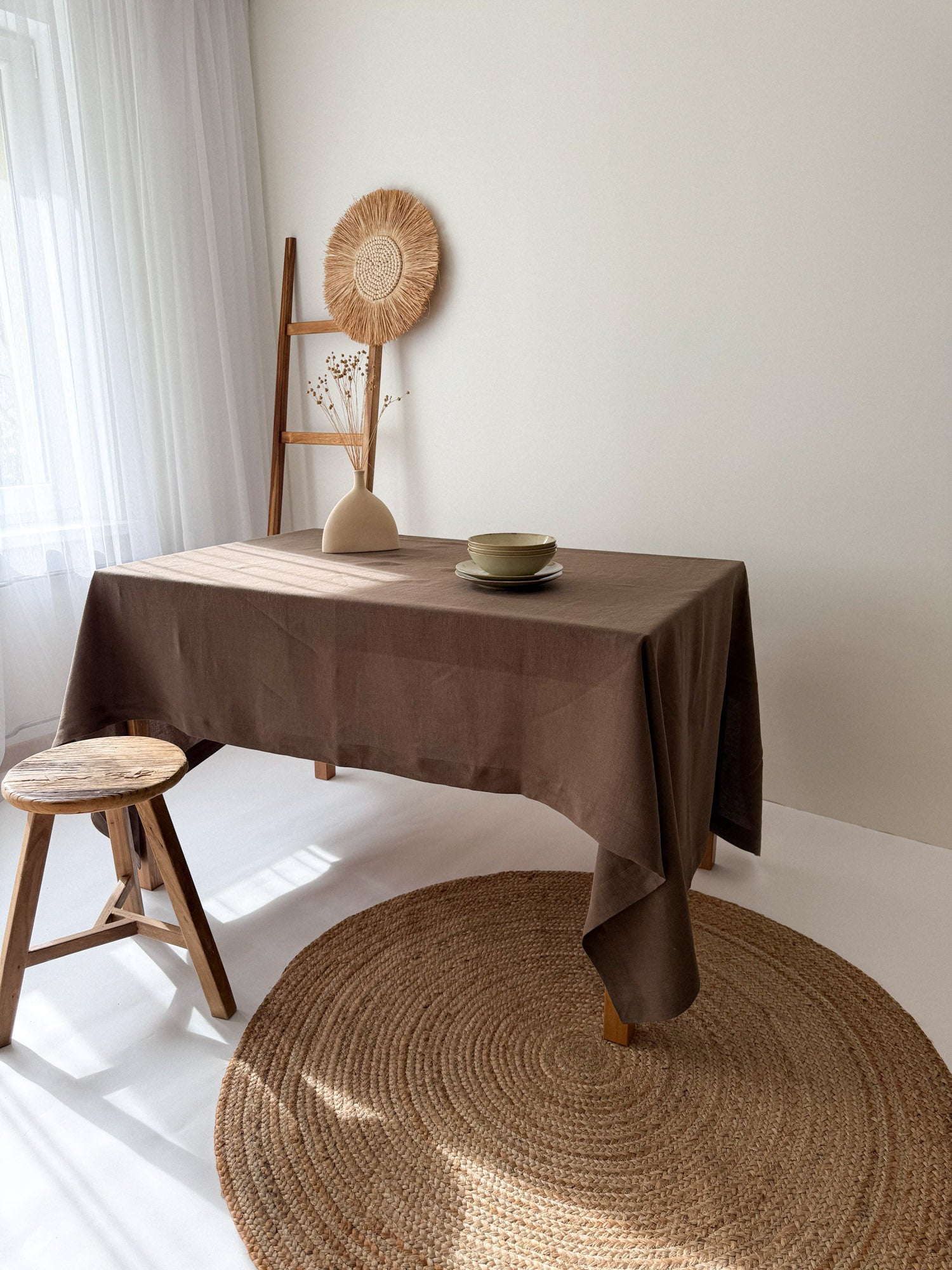 Nappe en lin marron