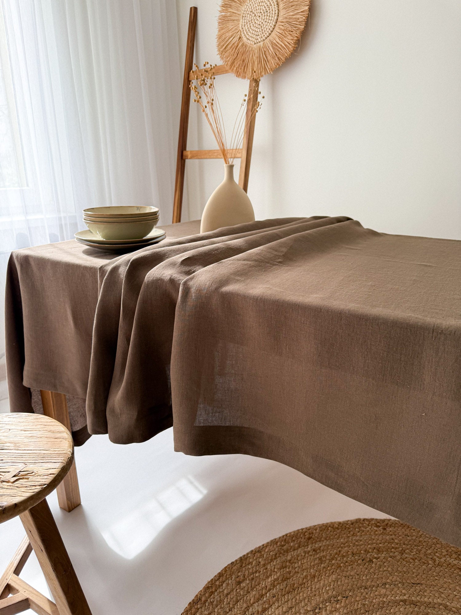 Nappe en lin marron
