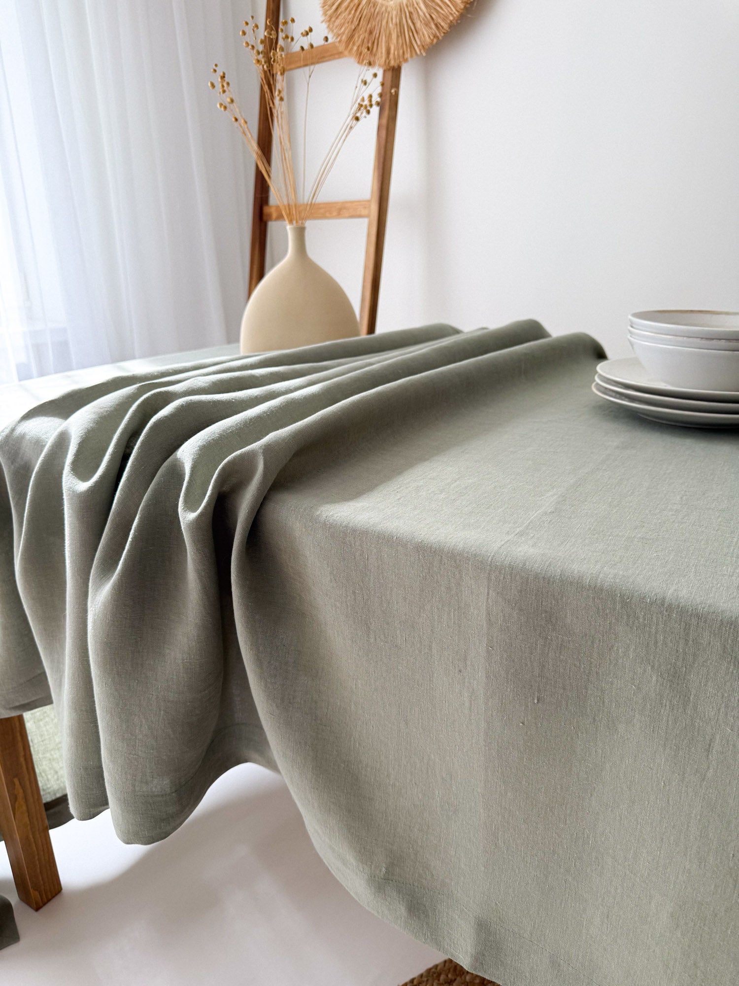Nappe en lin vert sauge