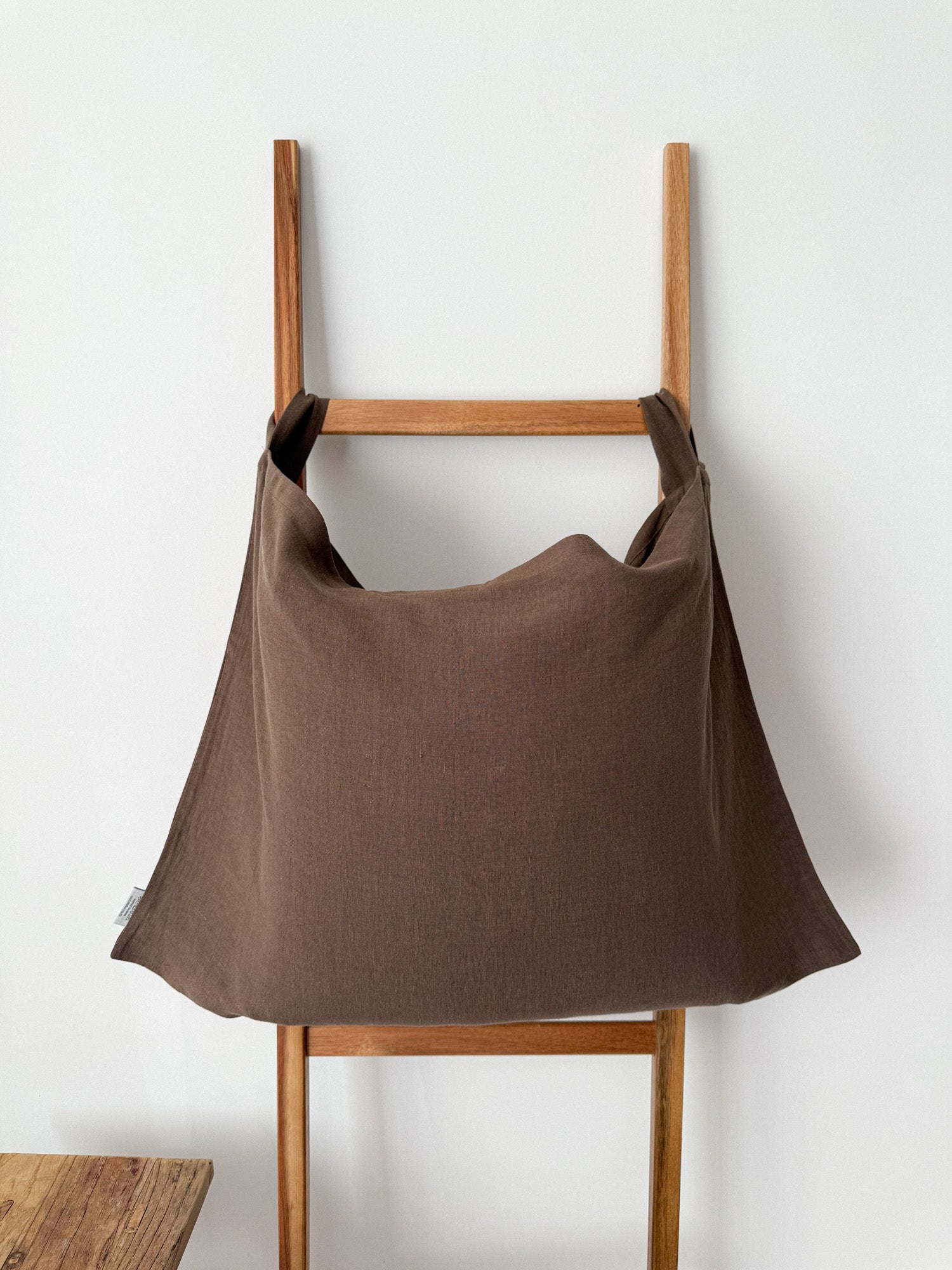 Sac à linge à suspendre en lin - Marron