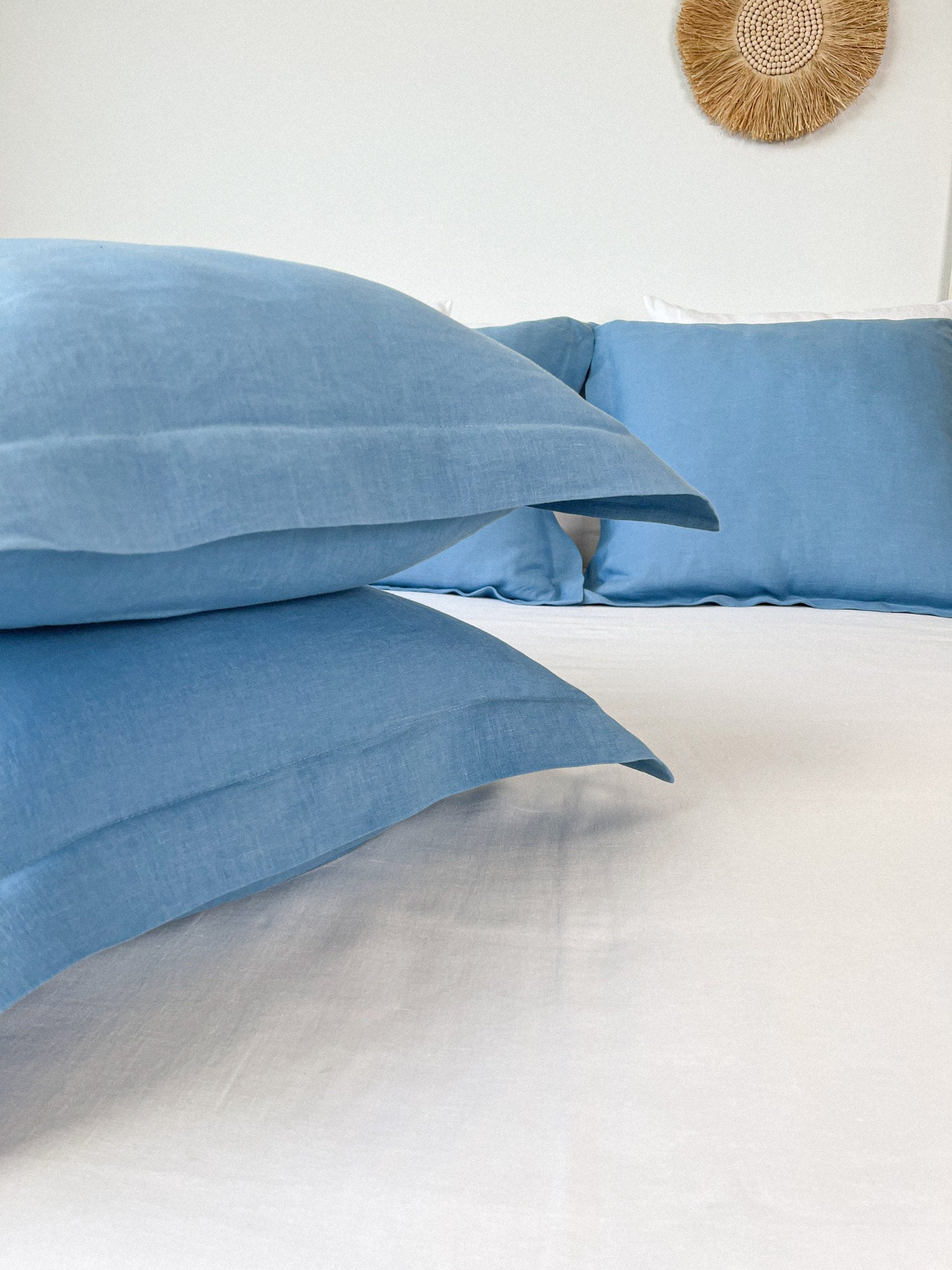 Taie d'oreiller en lin bleu clair avec bordure - Linen Notes