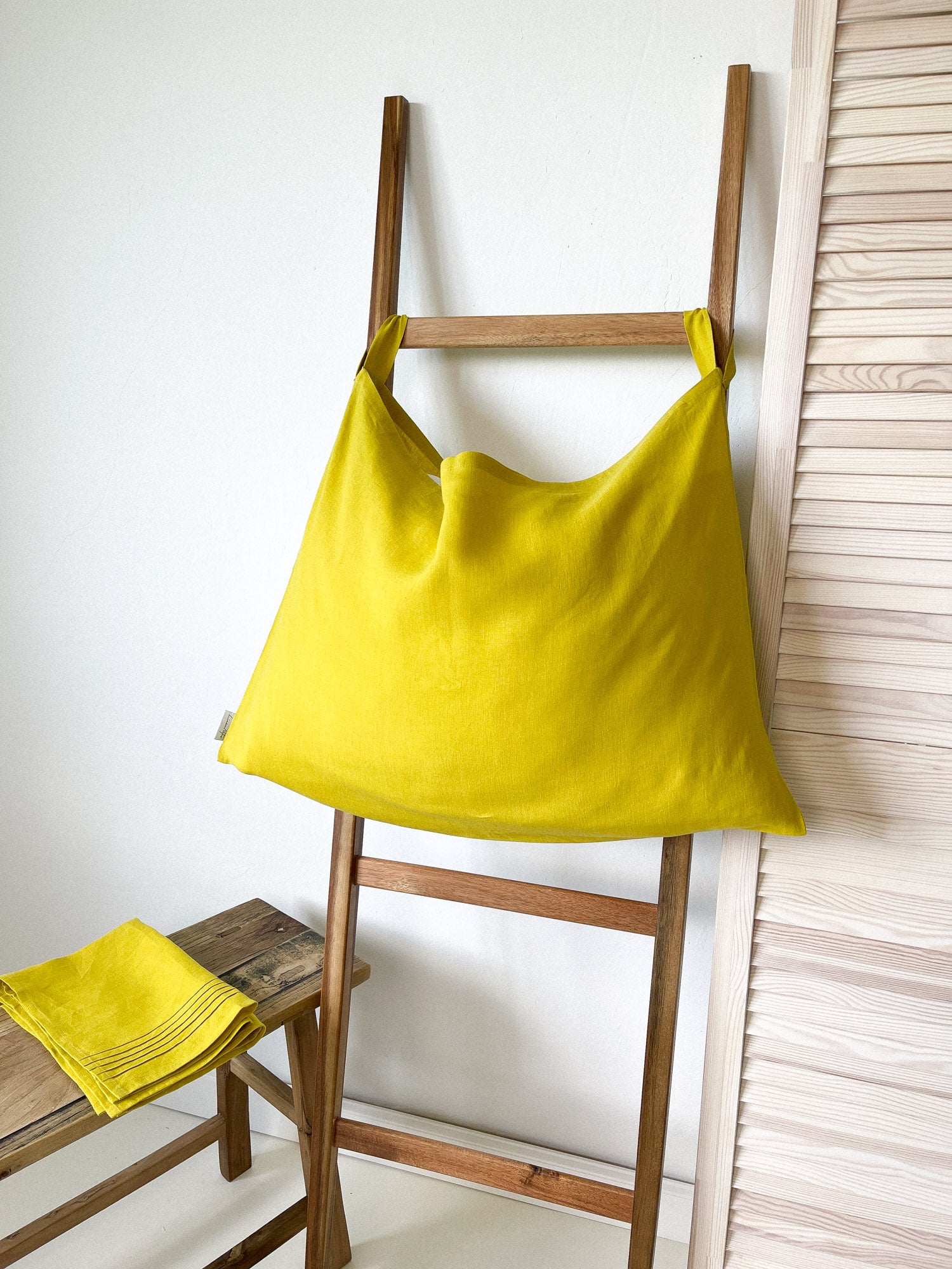 Wäschesack zum Aufhängen aus Leinen - Chartreuse Gelb - Linen Notes