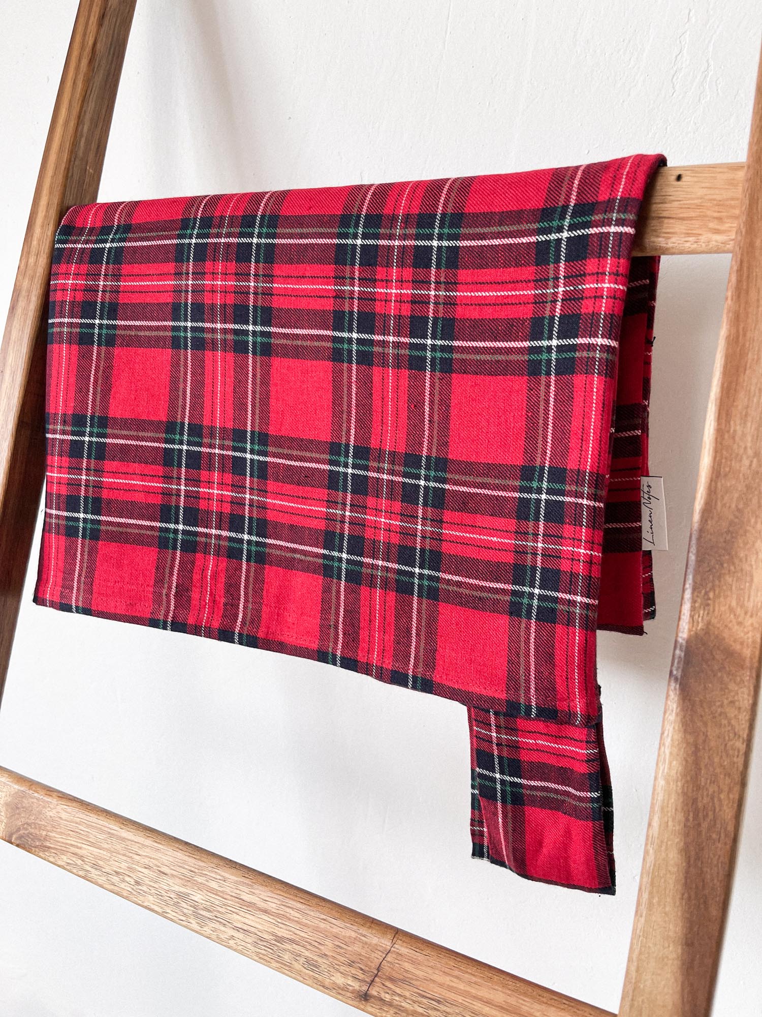 Wäschesack zum Aufhängen aus Leinen - Rot Tartan - Linen Notes