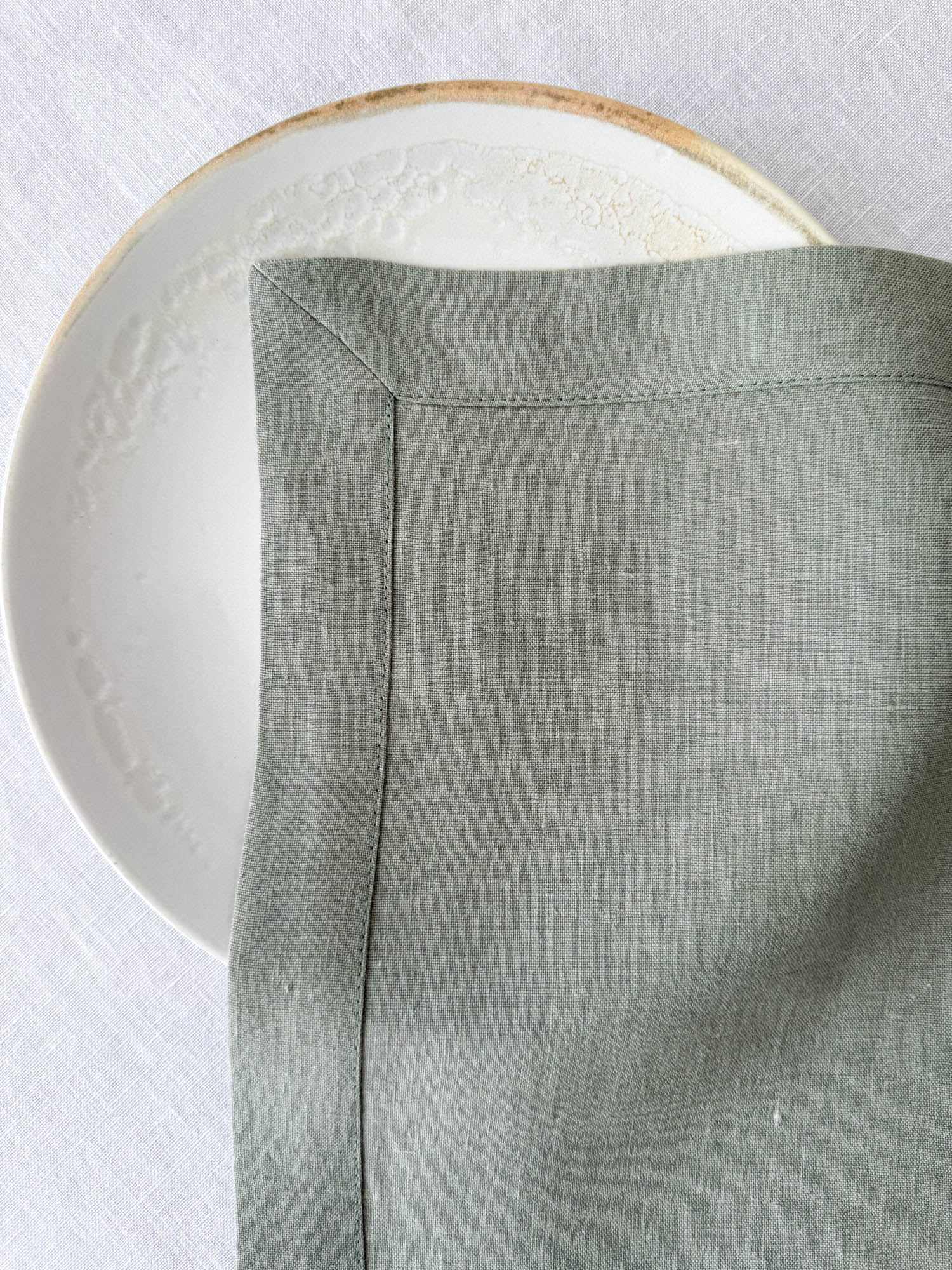 Serviette de table en lin vert sauge