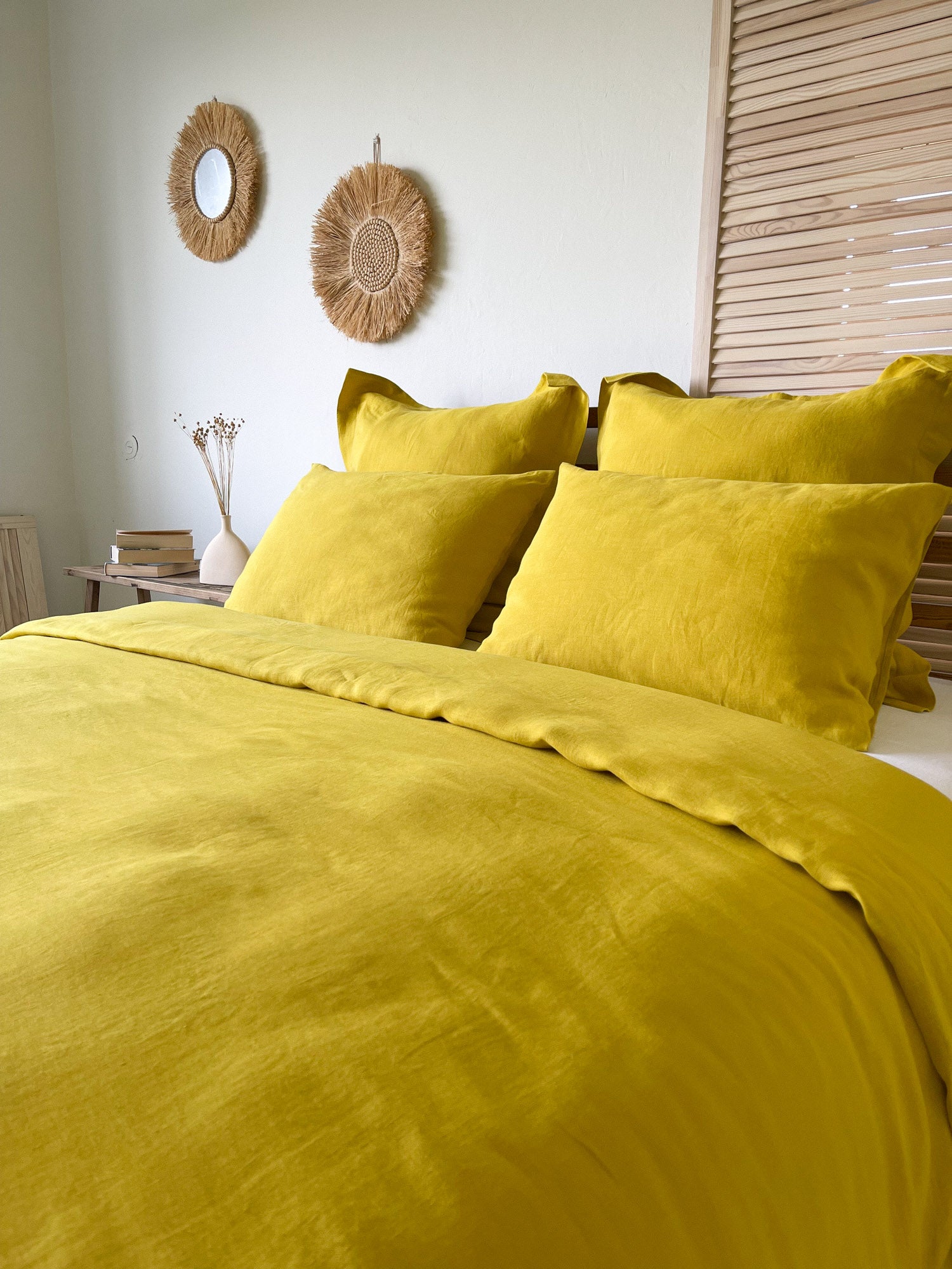 Taie d'oreiller en lin jaune chartreuse avec bordure - Linen Notes