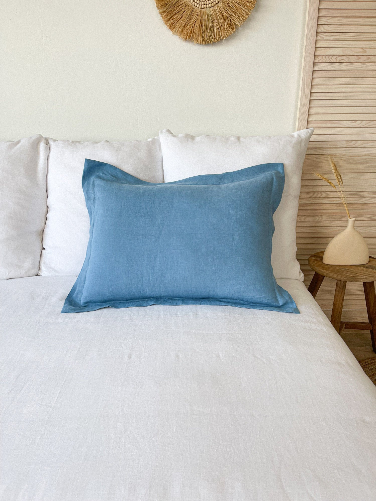 Taie d'oreiller en lin bleu clair avec bordure - Linen Notes